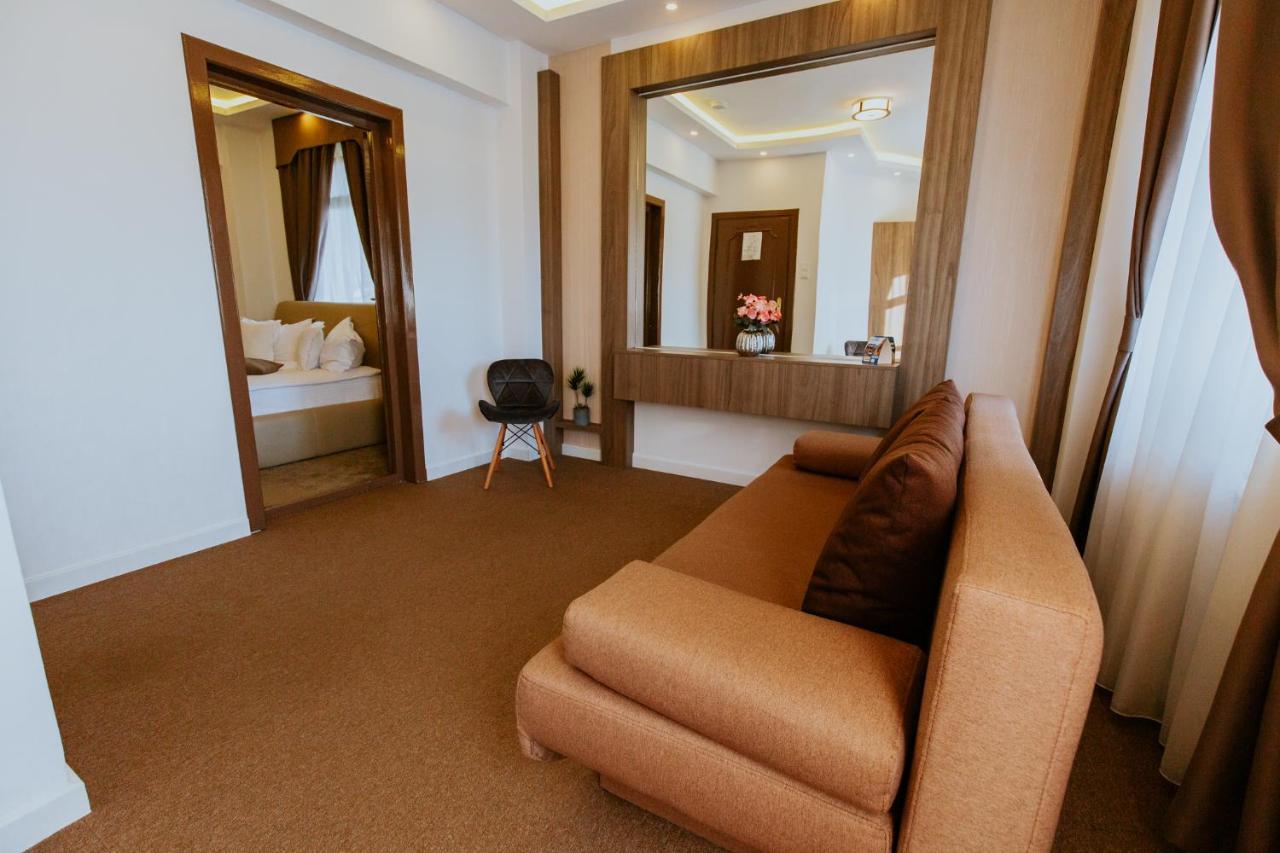 Hotel Restaurant Park Miercurea Ciuc Bagian luar foto