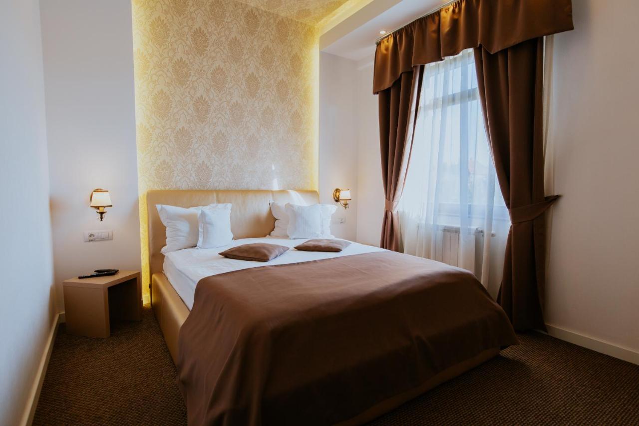 Hotel Restaurant Park Miercurea Ciuc Bagian luar foto